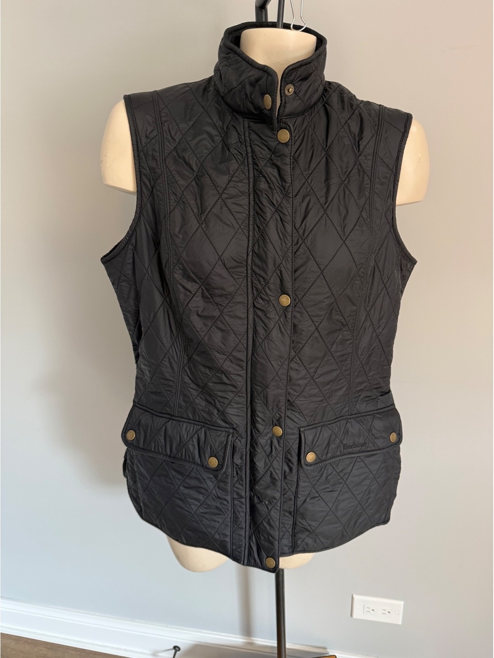Barbour Women's Quilted Black Wray Gilet Vest Size 16